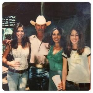 Meet your Posher, Alejandra